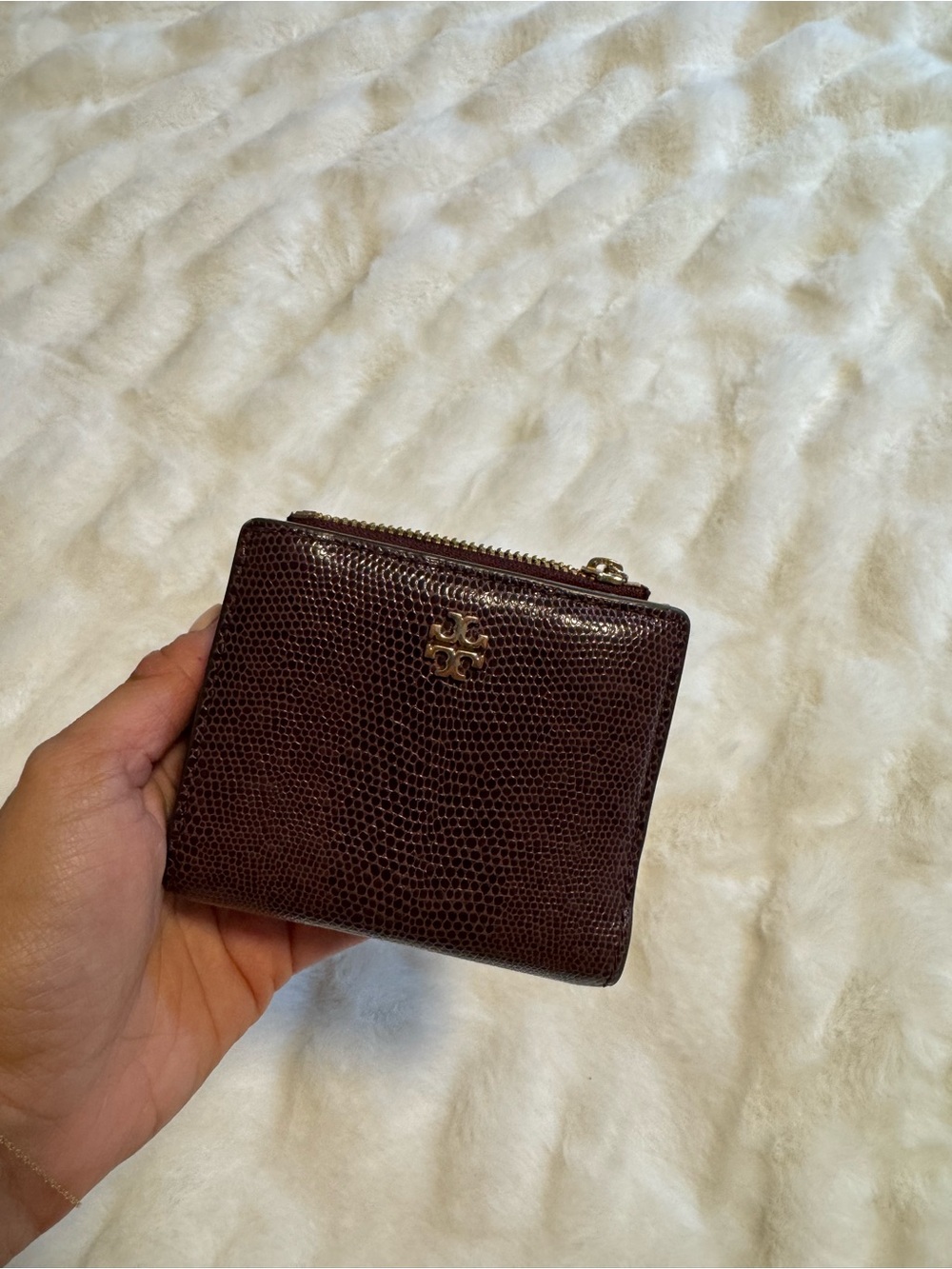 Tory Burch Dark Brown Lizard-Embossed Zip Card Wallet (Used in Great Condition)